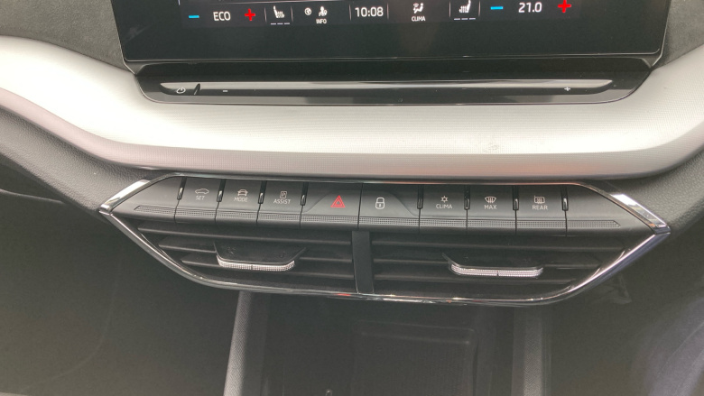 Skoda Octavia 1.4 TSI iV SE L DSG 5dr Hatchback